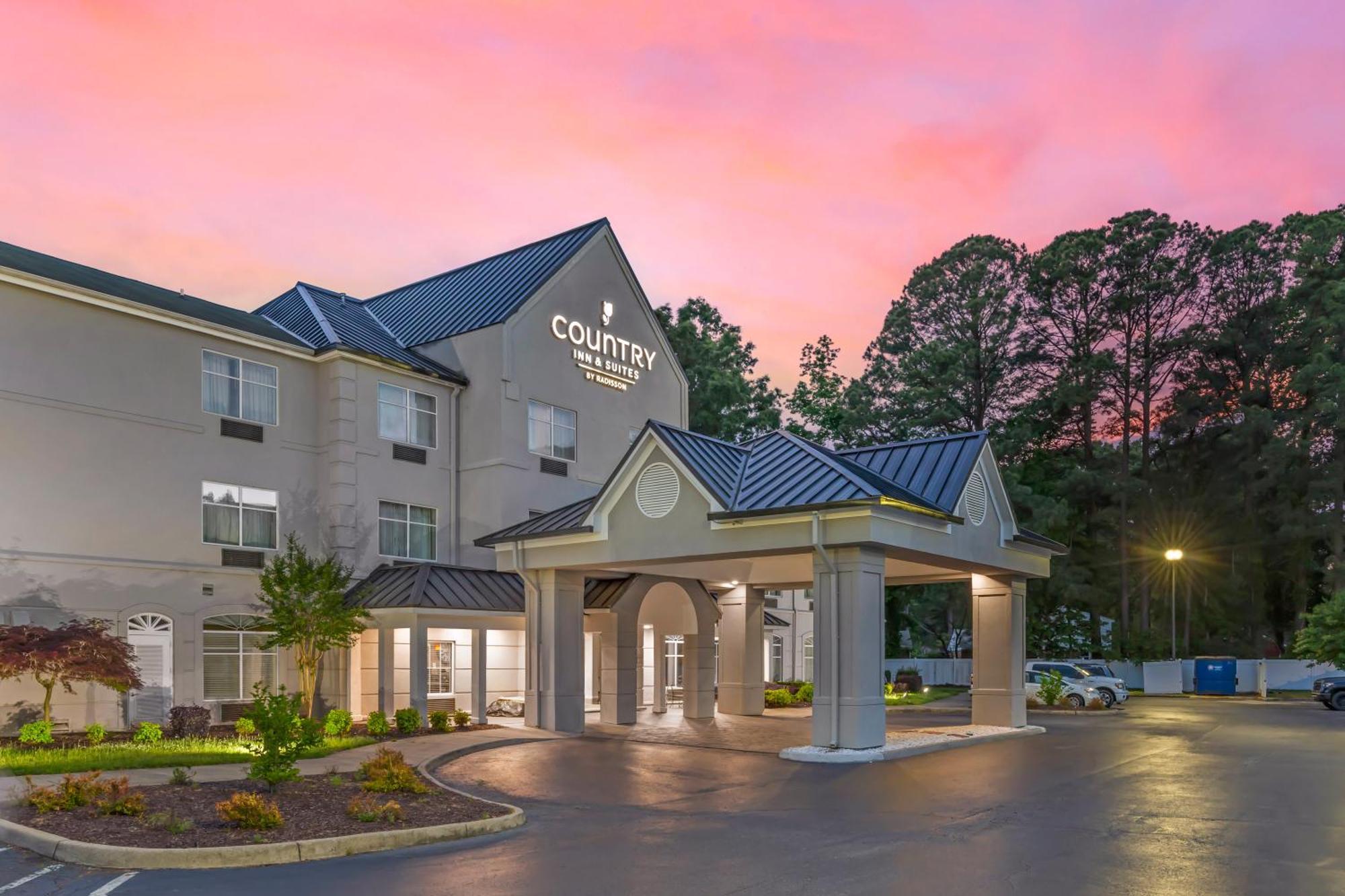 Country Inn & Suites By Radisson, Newport News South, Va מראה חיצוני תמונה